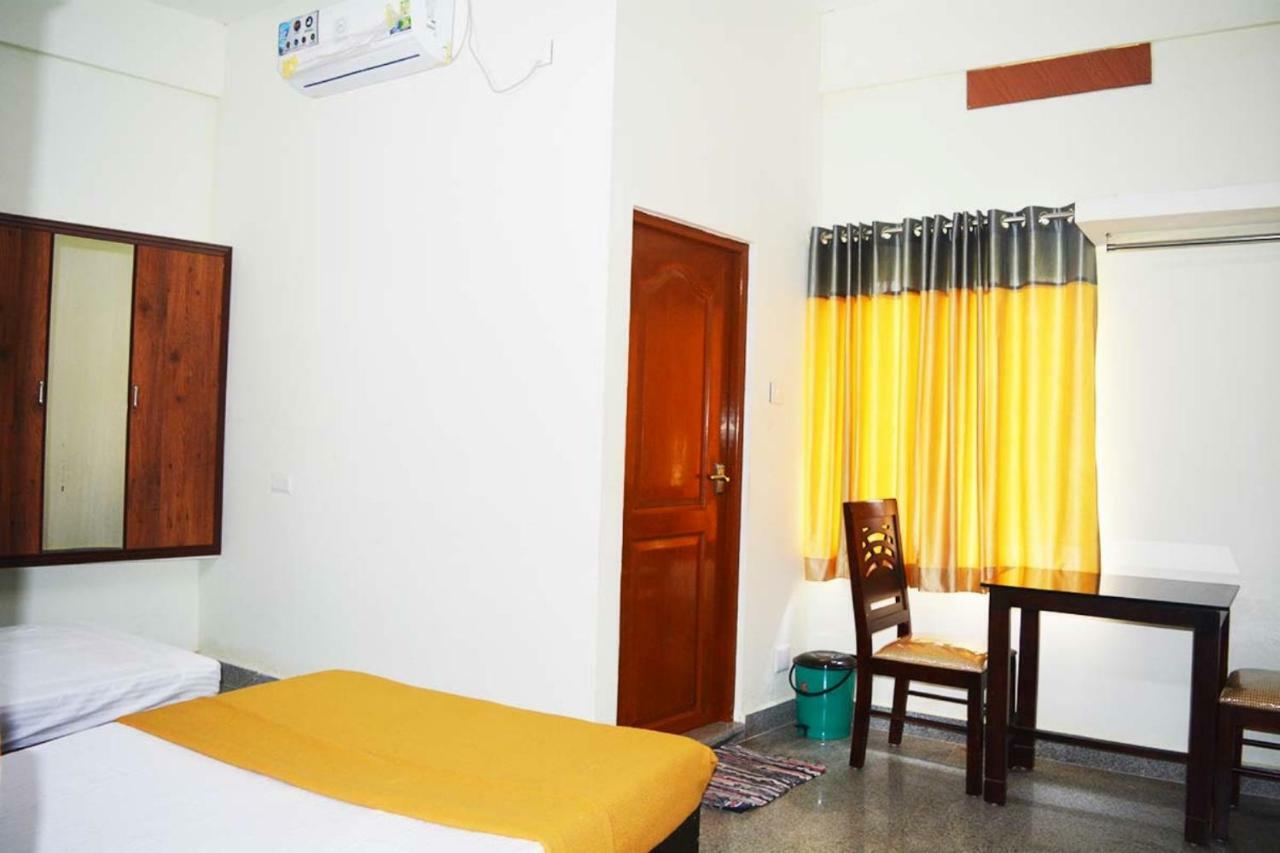 Jippus Galaxy Budget Air Port Hotel Kochi Ngoại thất bức ảnh