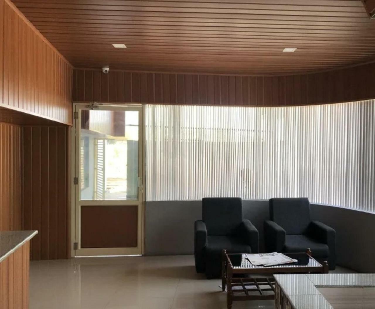 Jippus Galaxy Budget Air Port Hotel Kochi Ngoại thất bức ảnh